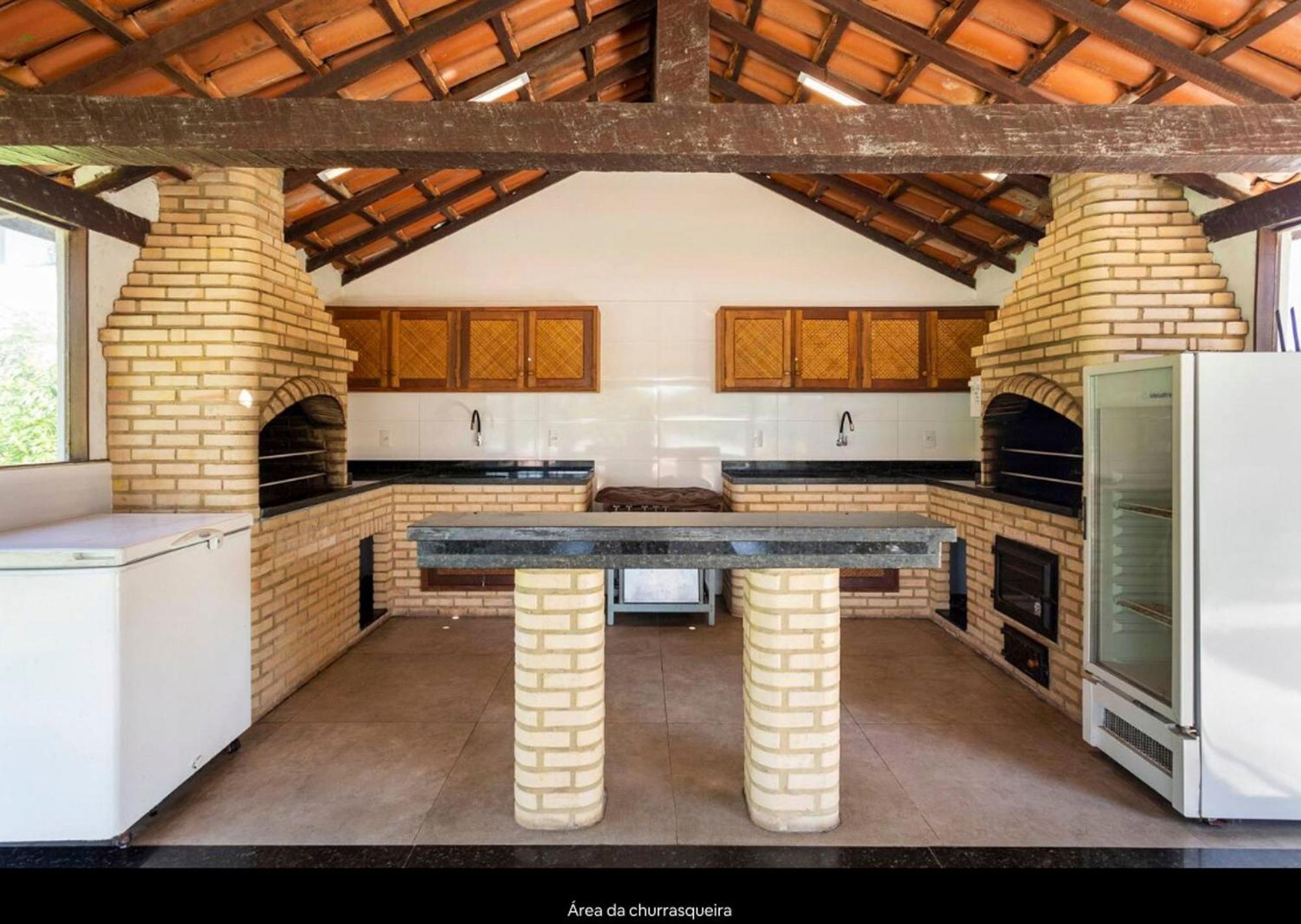 Condominio Paradisiaco Em *